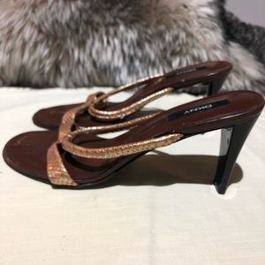DKNY sandal